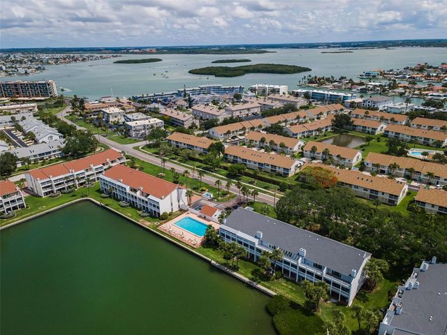 12208 2ND STREET E 602, St Petersburg, FL 33706