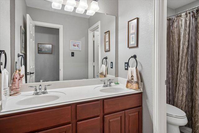1911 Fairlake Drive, Wylie, TX 75098