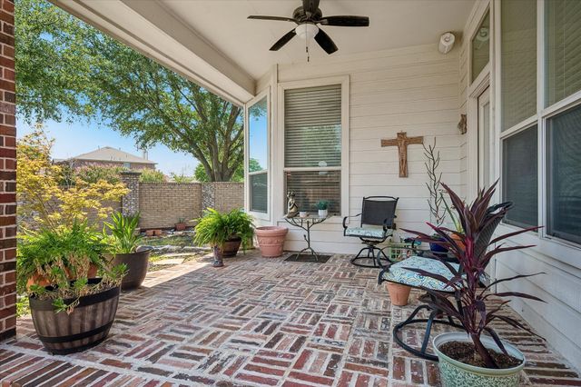 1911 Fairlake Drive, Wylie, TX 75098