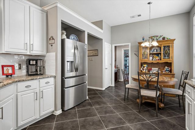 1911 Fairlake Drive, Wylie, TX 75098