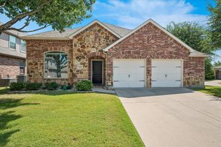 1911 Fairlake Drive, Wylie, TX 75098