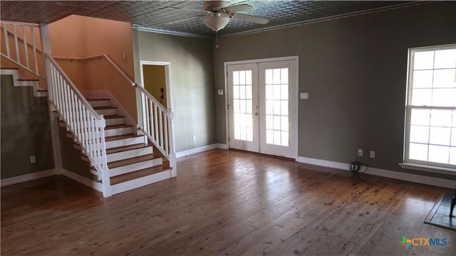 270 Canyon View Drive, Goliad, TX 77963