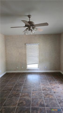 270 Canyon View Drive, Goliad, TX 77963