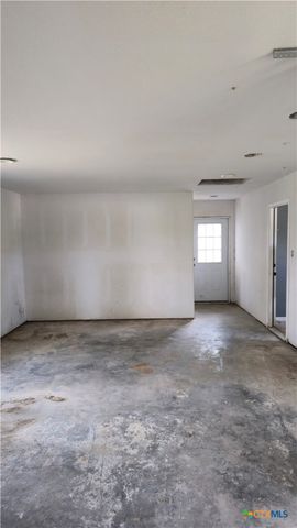 270 Canyon View Drive, Goliad, TX 77963