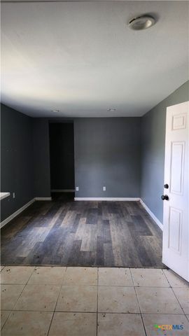 270 Canyon View Drive, Goliad, TX 77963