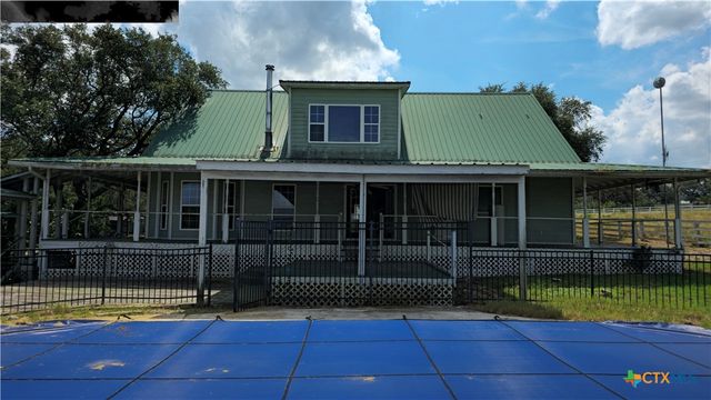 270 Canyon View Drive, Goliad, TX 77963