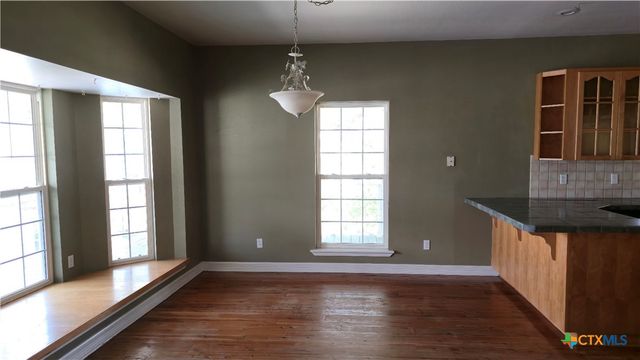 270 Canyon View Drive, Goliad, TX 77963