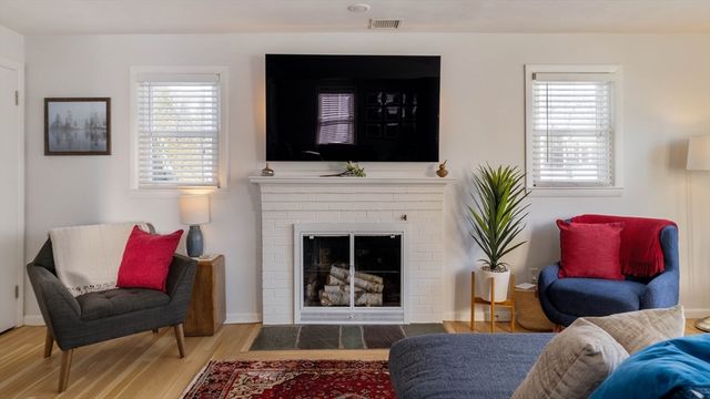 15 Vogel Street, Boston, MA 02132