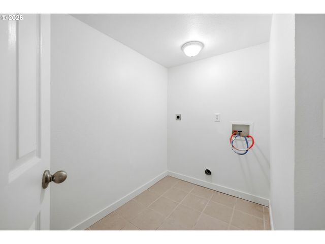 3206 Se 87TH Ave, Portland, OR 97266