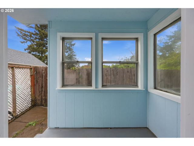 3206 Se 87TH Ave, Portland, OR 97266