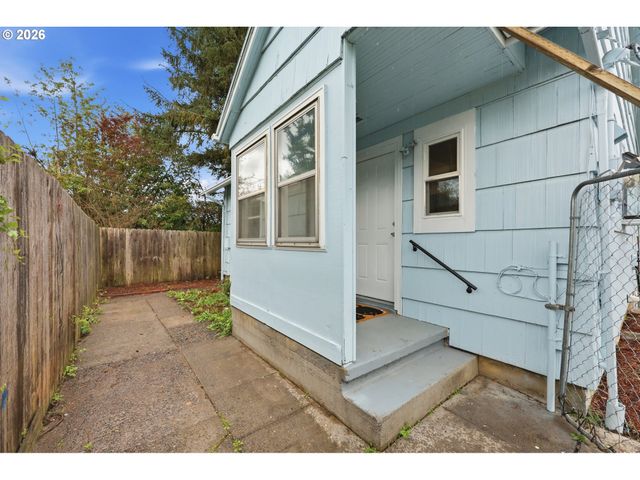 3206 Se 87TH Ave, Portland, OR 97266