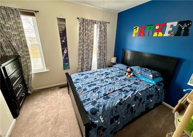 6210 Glenrose DR, Suffolk, VA 23435