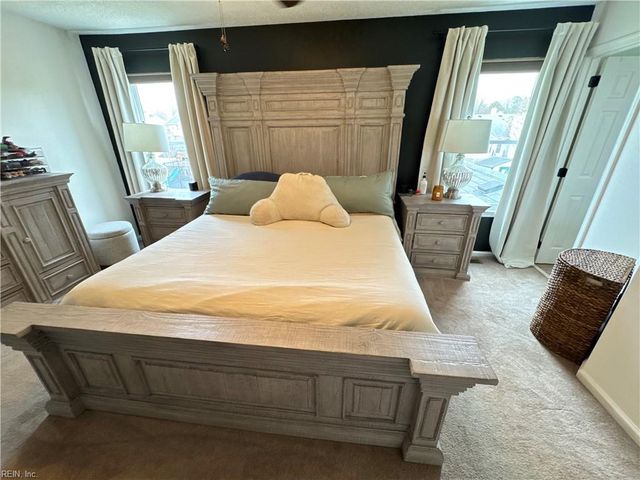 6210 Glenrose DR, Suffolk, VA 23435