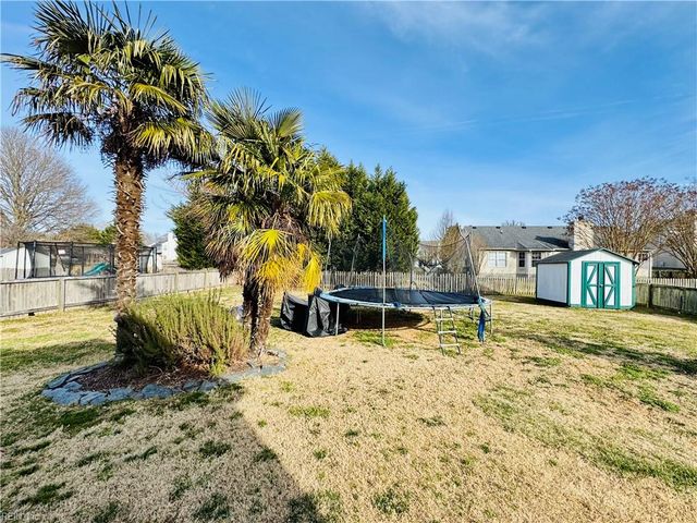 6210 Glenrose DR, Suffolk, VA 23435