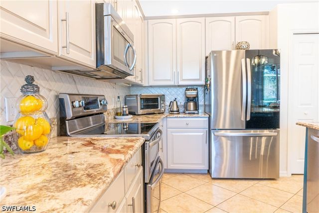 14059 Mirror CT, Naples, FL 34114