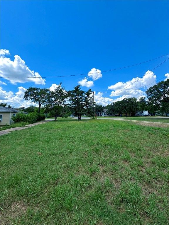 1111 Boulevard Street, Bryan, TX 77803