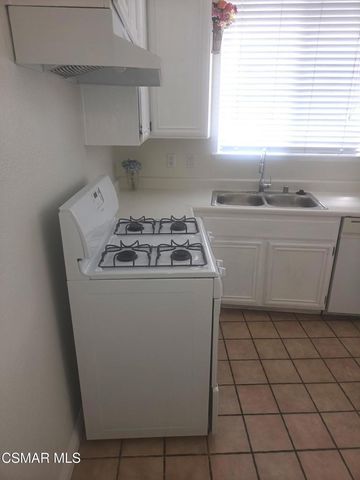 13901 Olive View Lane 52, Sylmar, CA 91342