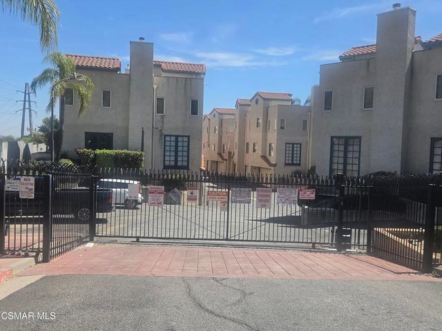 13901 Olive View Lane 52, Sylmar, CA 91342