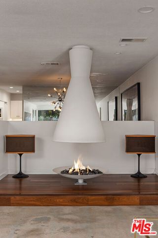 5305 E Lakeside Drive, Palm Springs, CA 92264