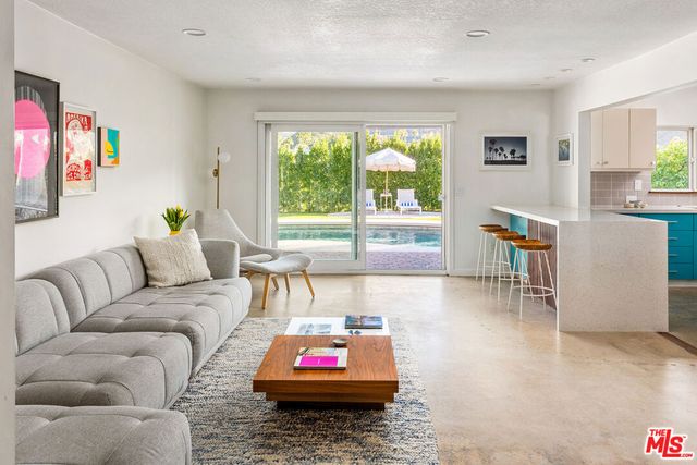 5305 E Lakeside Drive, Palm Springs, CA 92264