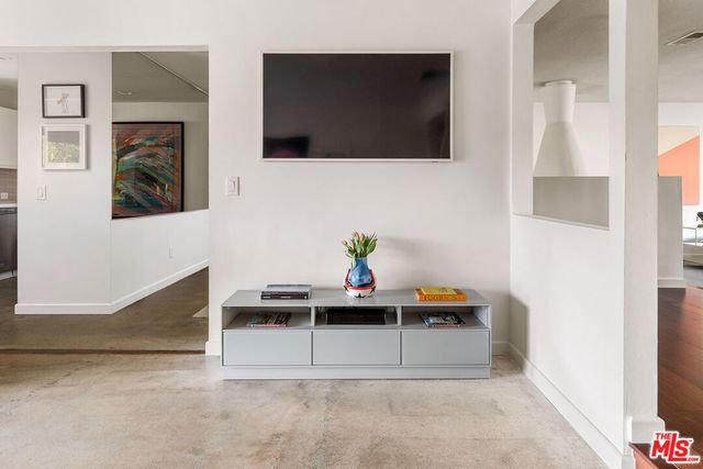 5305 E Lakeside Drive, Palm Springs, CA 92264