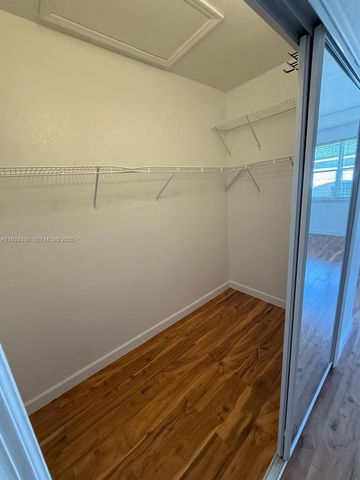 5543 NW 112th Pl 5543, Doral, FL 33178