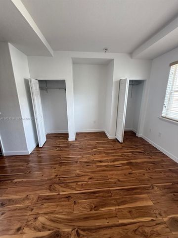 5543 NW 112th Pl 5543, Doral, FL 33178