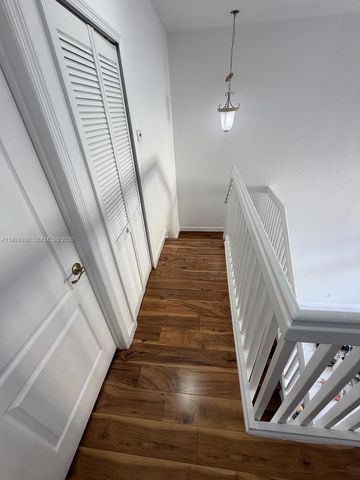 5543 NW 112th Pl 5543, Doral, FL 33178