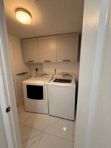 5543 NW 112th Pl 5543, Doral, FL 33178