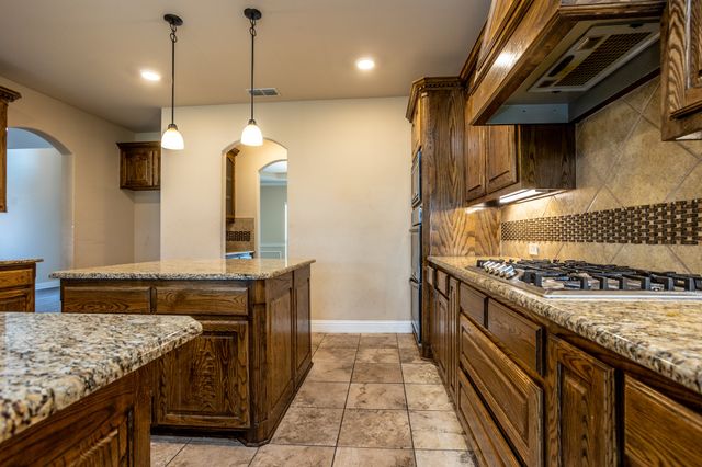 4803 Comstock Way, Mansfield, TX 76063