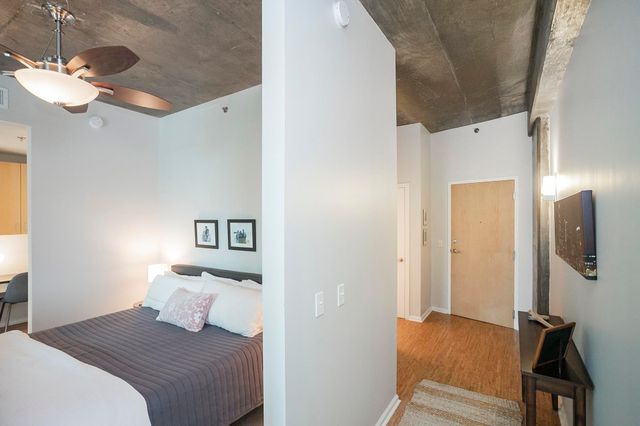 415 Church St Apt 2210, Nashville, TN 37219