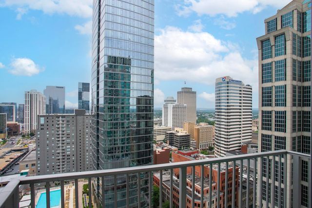 415 Church St Apt 2210, Nashville, TN 37219