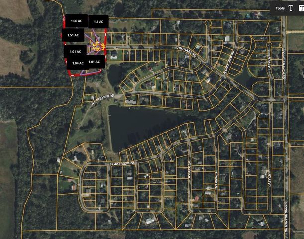 23909 Tri Lakes Rd, Montgomery, TX 77316