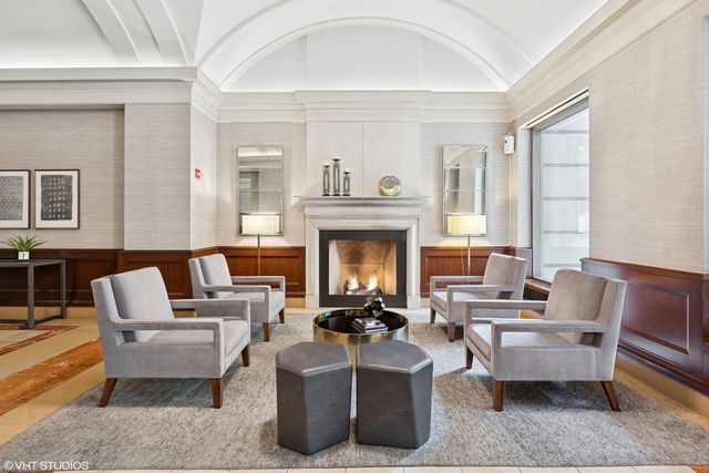 25 E Superior Street 3402, Chicago, IL 60611