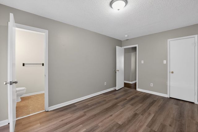 5126 BRUSHWOOD DR, Memphis, TN 38109