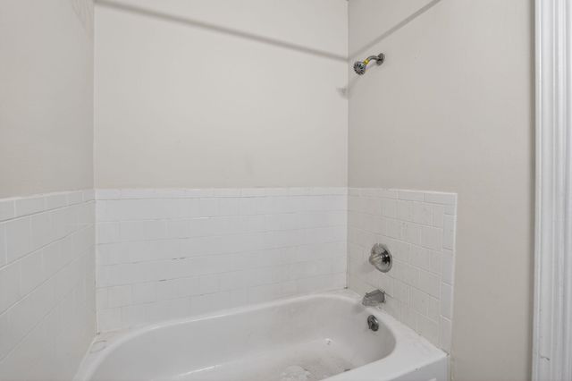 5126 BRUSHWOOD DR, Memphis, TN 38109