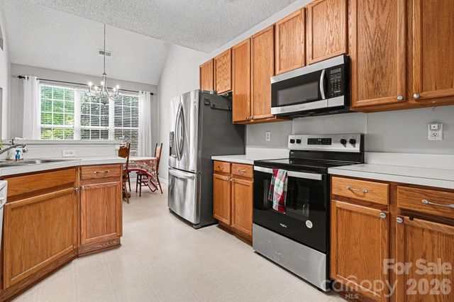 10027 Brawley Lane, Charlotte, NC 28215