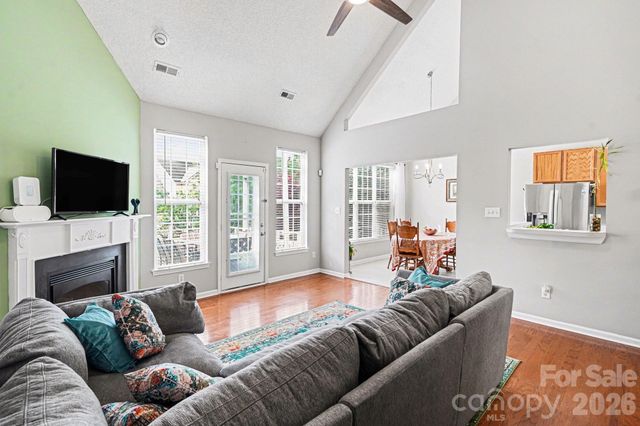 10027 Brawley Lane, Charlotte, NC 28215