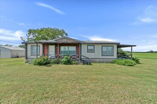 14858 Fm 1322, Luling, TX 78648