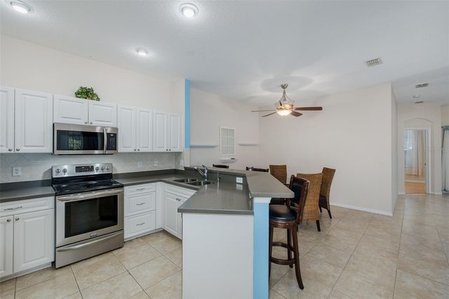 11142 PORT DOUGLAS DRIVE, New Port Richey, FL 34654