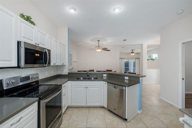 11142 PORT DOUGLAS DRIVE, New Port Richey, FL 34654