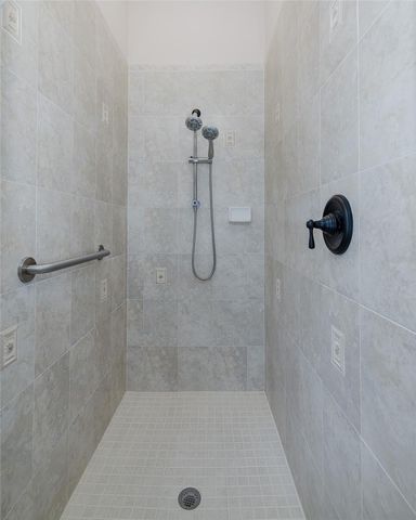 11142 PORT DOUGLAS DRIVE, New Port Richey, FL 34654