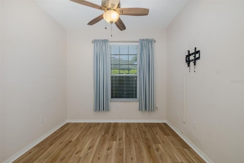 Image 25 of property listing at 11142 PORT DOUGLAS DRIVE, New Port Richey, FL 34654