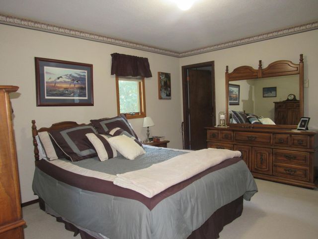 405 8th Street SE, Fulda, MN 56131