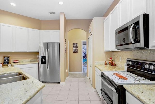 4616 ROSLYN COURT, Land O Lakes, FL 34639