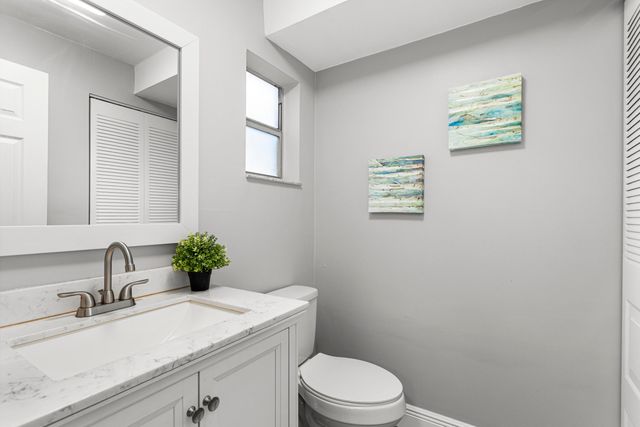9700 SUNRISE LAKES Boulevard 101, Sunrise, FL 33322
