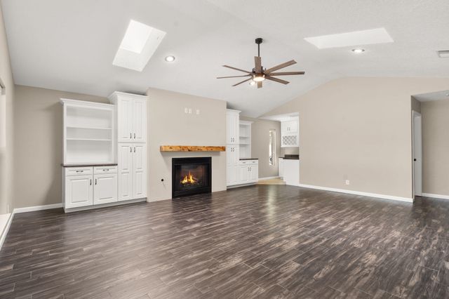 7620 American Heritage Drive NE, Albuquerque, NM 87109