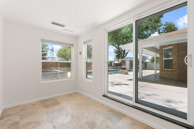 7620 American Heritage Drive NE, Albuquerque, NM 87109