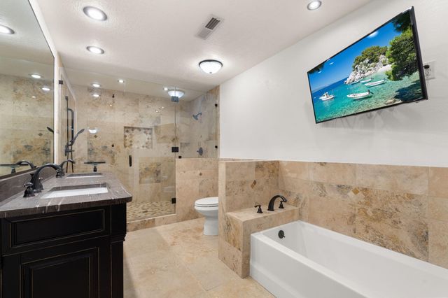 7620 American Heritage Drive NE, Albuquerque, NM 87109