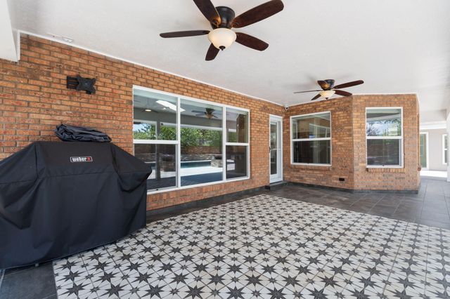 7620 American Heritage Drive NE, Albuquerque, NM 87109